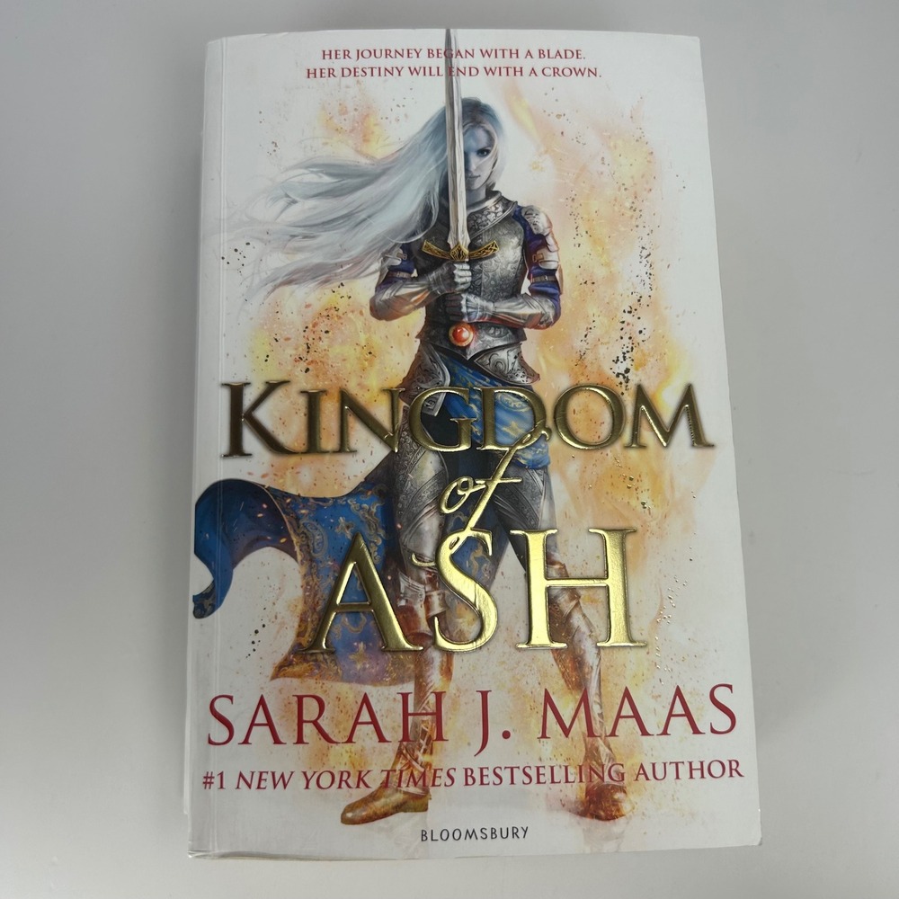 Kingdom of Ash UK Paperback by Sarah J. Maas Throne of Glass